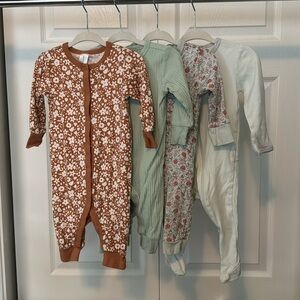 Baby girl PJ bundle(4)